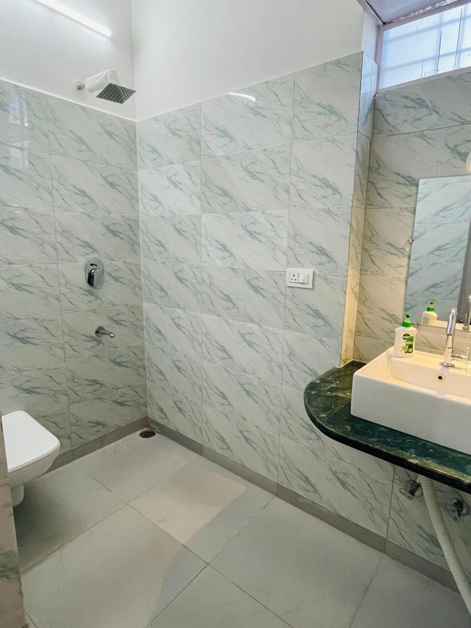 Apartament Atithya Udajpur Zewnętrze zdjęcie